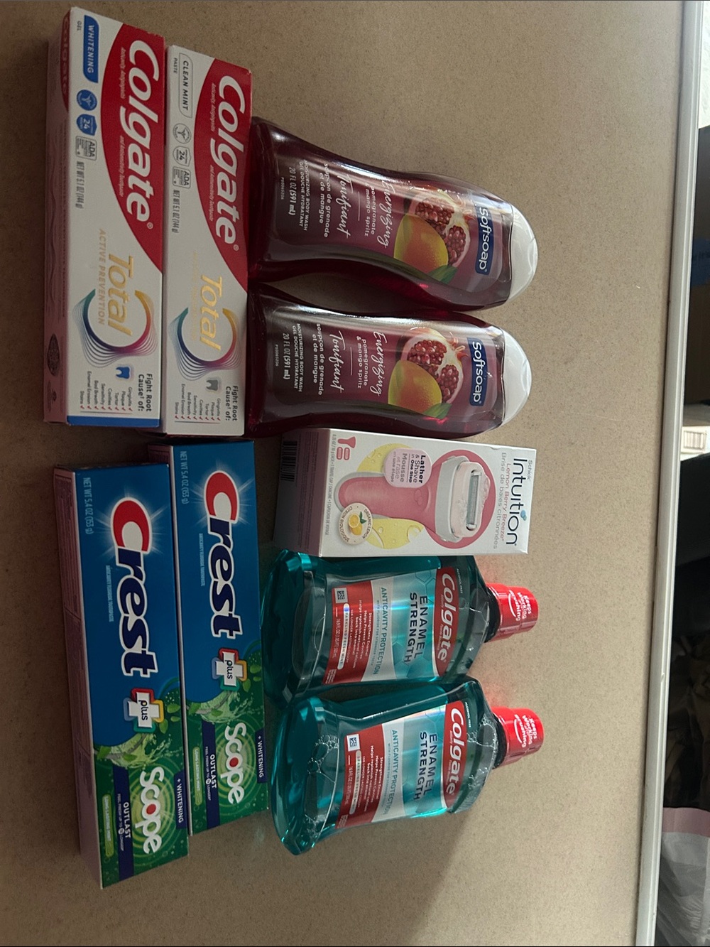 Colgate Whitening Mouthwash — Fresh Mint (Green)